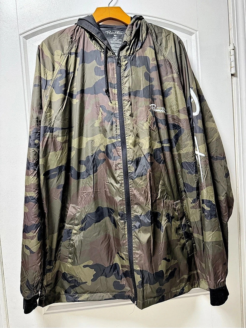Primitive Camo Hooded Windbreaker Size XL Like New